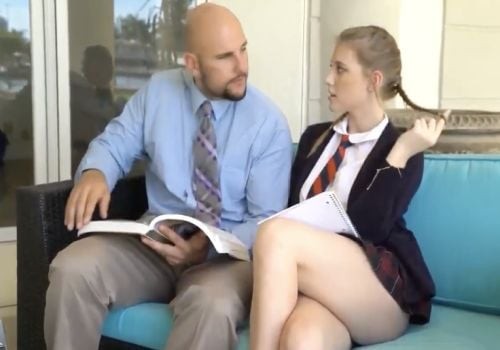 Nữ sinh gạ Chịch thầy gia sư đẹp trai lên đỉnh cực phê khi bố mẹ không ở nhà